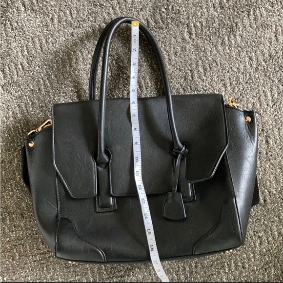 H & M vegan leather tote - Picture 4 of 6